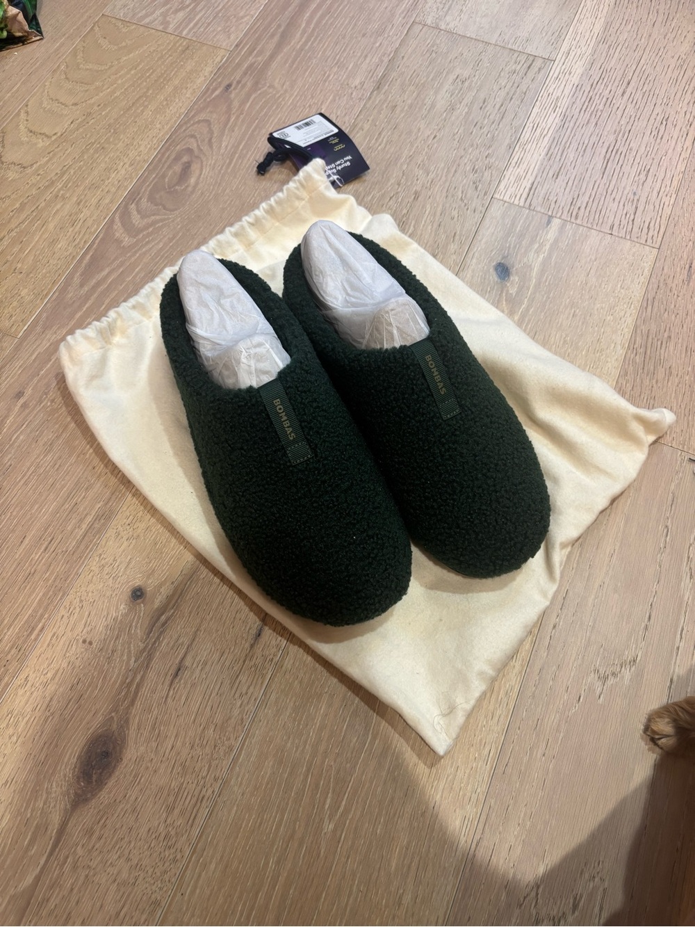 BOMBAS Cozy Slip-On Slippers in Deep Forest Green